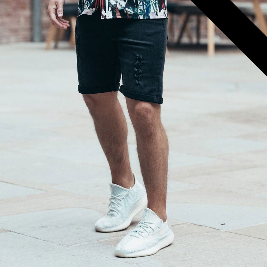 Black jean 2025 shorts mens outfit